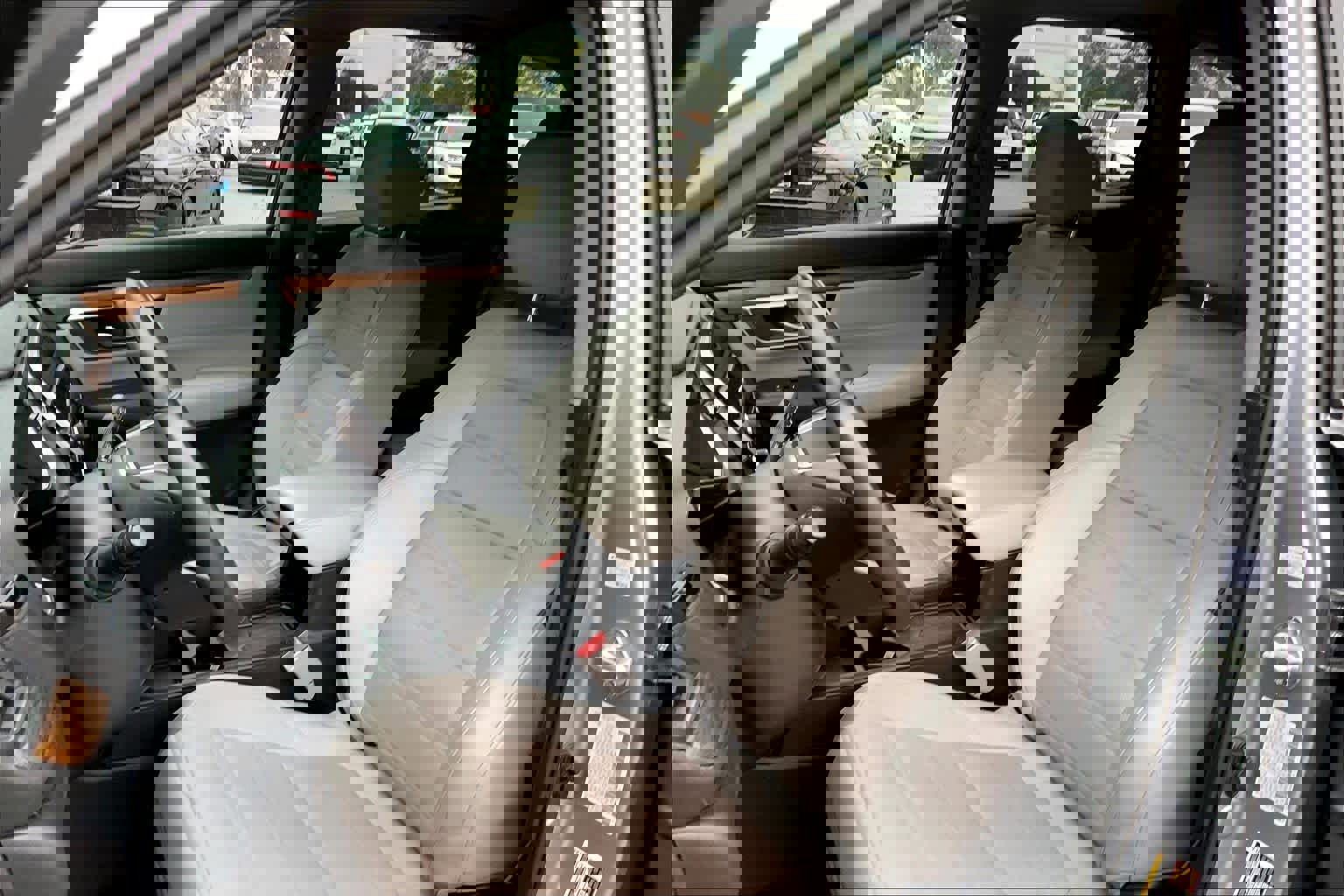 Used 2022 Honda CR-V EX-L image 9