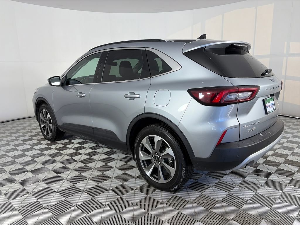 Certified 2024 Ford Escape Platinum image 3