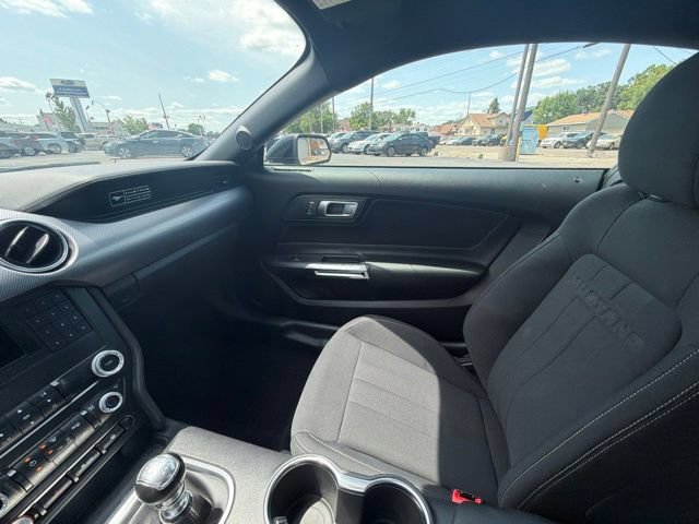 Certified 2020 Ford Mustang GT RWD image 24
