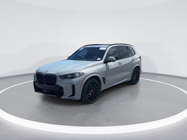 Used 2025 BMW X5 sDrive40i w/ M Sport Package RWD image 3