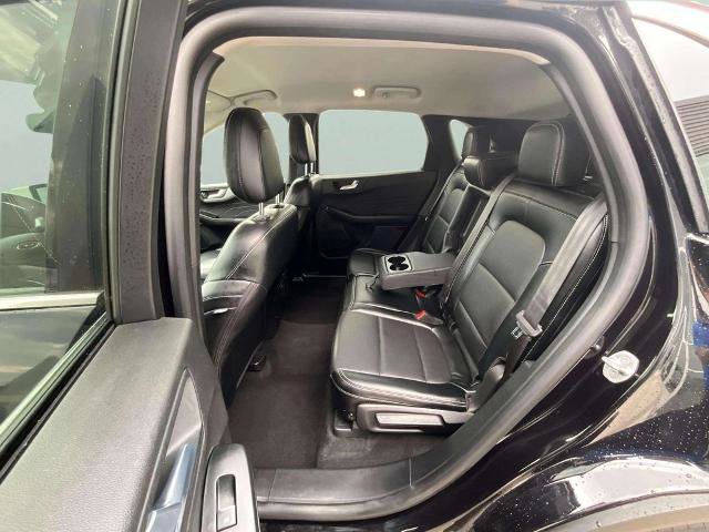 Certified 2024 Ford Escape Platinum AWD/4WD image 18