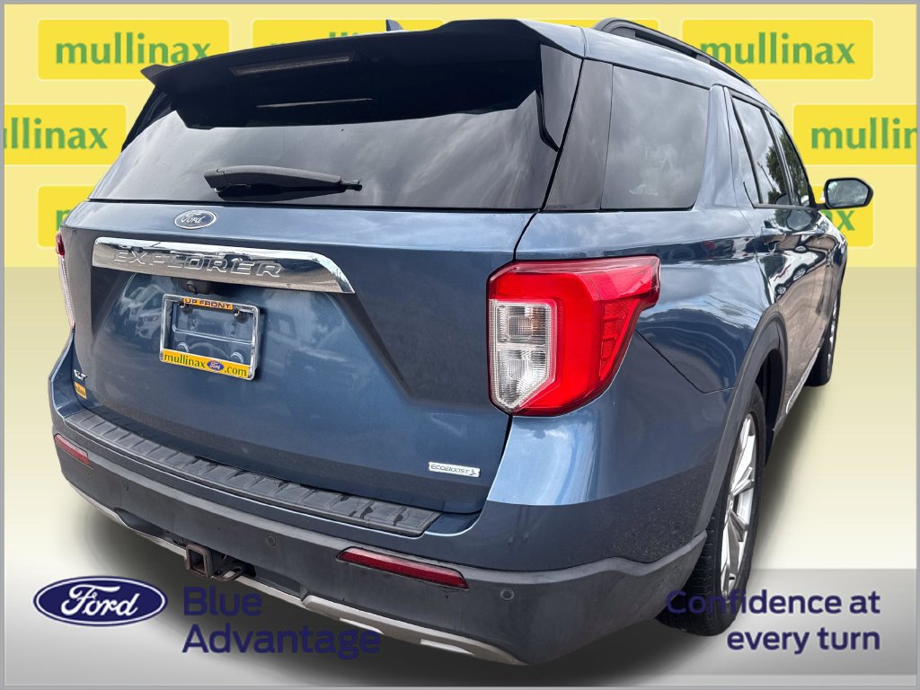 Certified 2020 Ford Explorer XLT w/ Equipment Group 202A RWD image 4