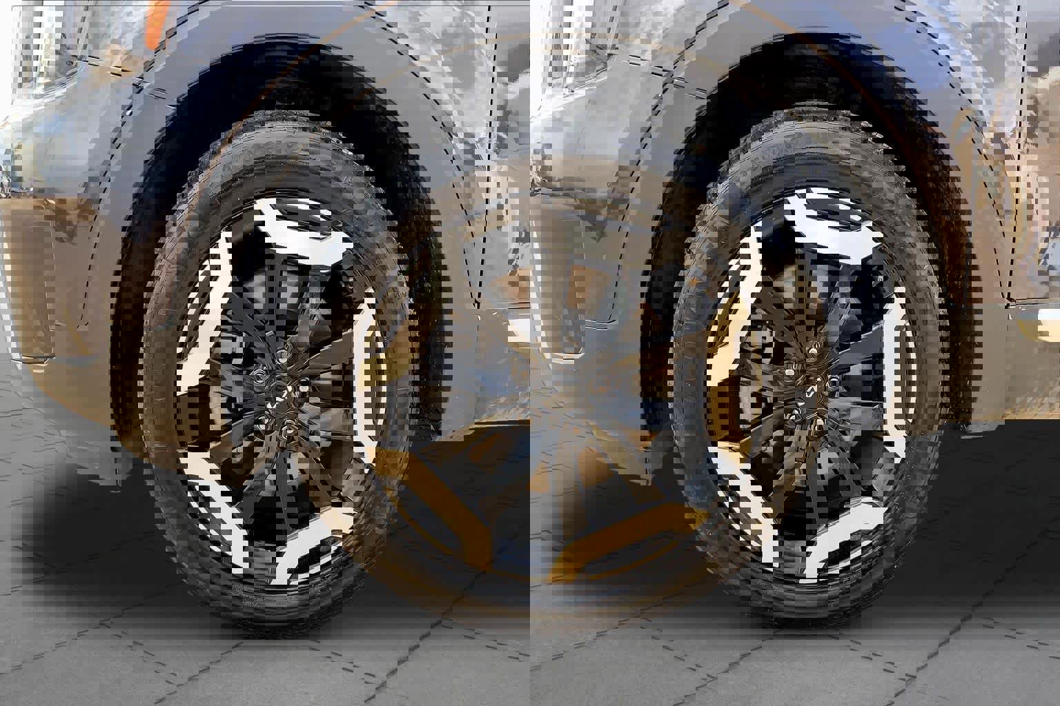 Used 2025 Kia Telluride S image 12