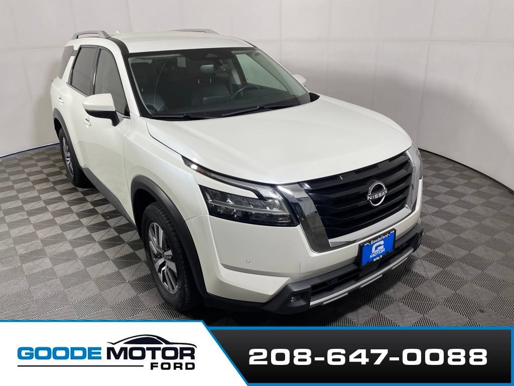Used 2022 Nissan Pathfinder SL w/ Cargo Package