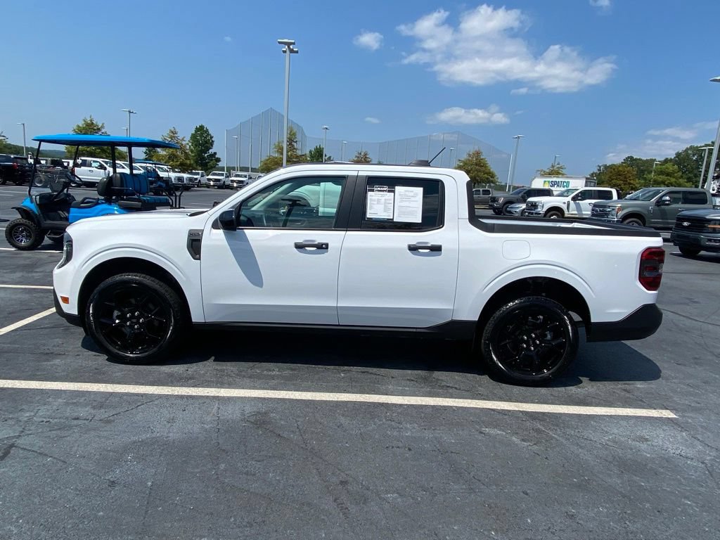Certified 2025 Ford Maverick XLT w/ Black Appearance Package AWD/4WD image 4