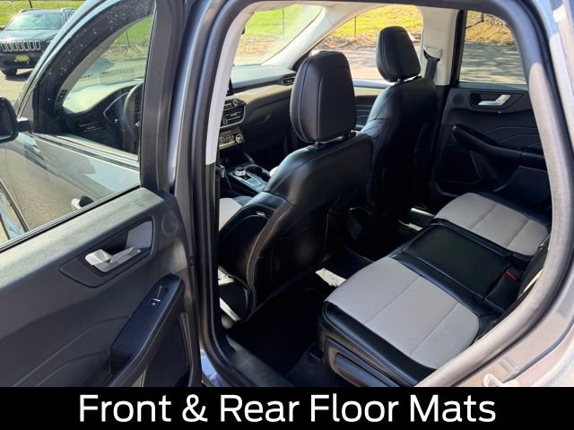 Certified 2021 Ford Escape Titanium w/ Titanium Elite Package AWD/4WD image 18
