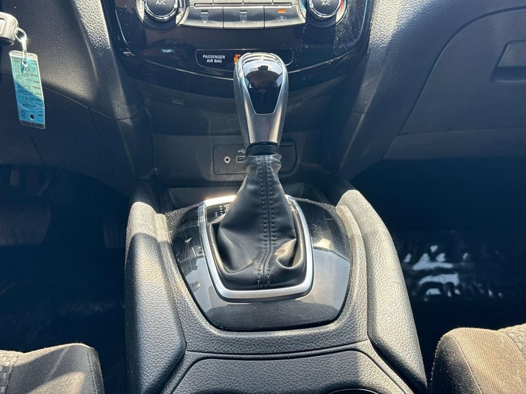 Used 2021 Nissan Rogue Sport S FWD image 19