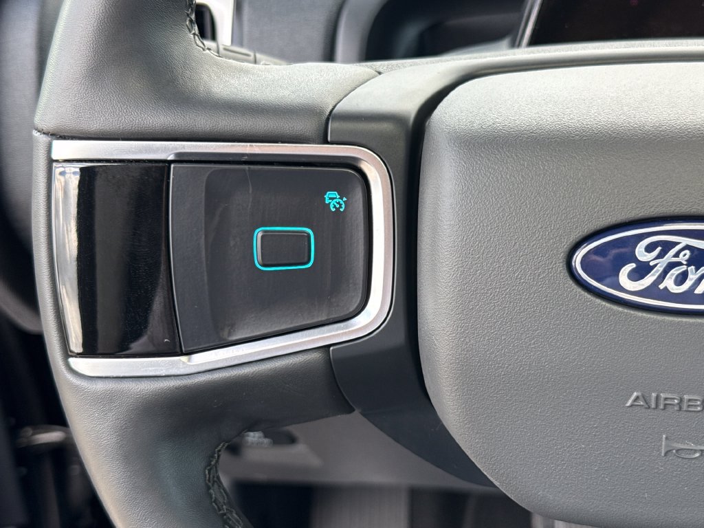 Certified 2025 Ford Expedition Max Active RWD image 17