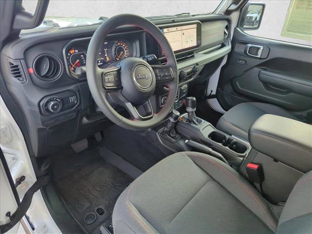 Used 2024 Jeep Wrangler Rubicon image 9