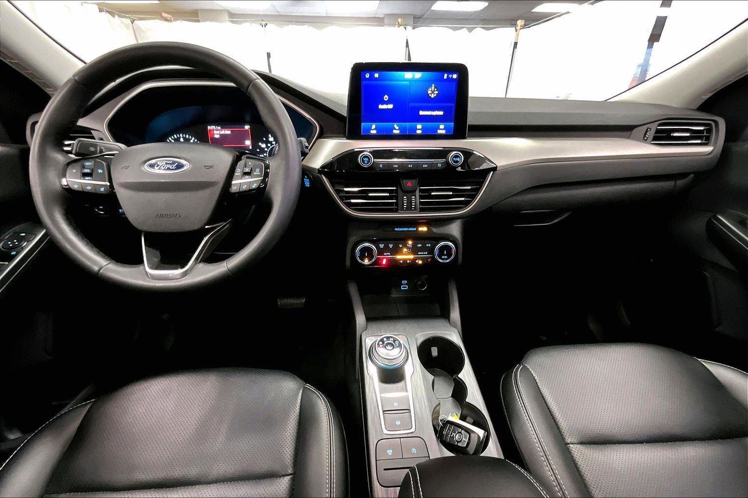 Certified 2022 Ford Escape SEL image 14