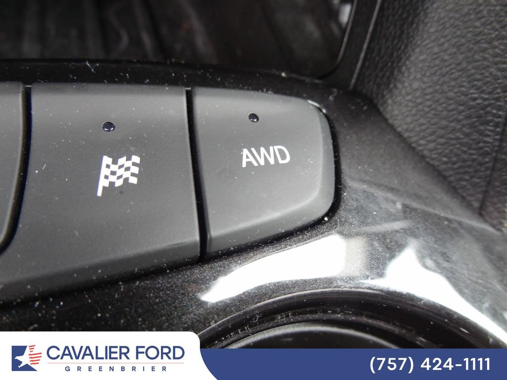 Used 2022 Chevrolet TrailBlazer LT w/ Convenience Package AWD/4WD image 16