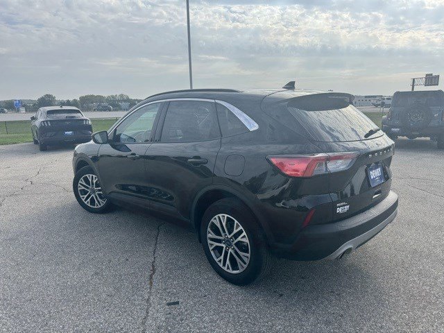 Certified 2022 Ford Escape SEL image 3