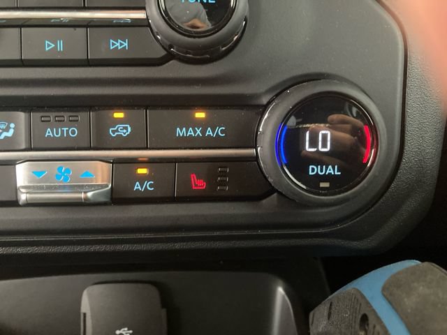 Certified 2024 Ford Bronco Wildtrak AWD/4WD image 17