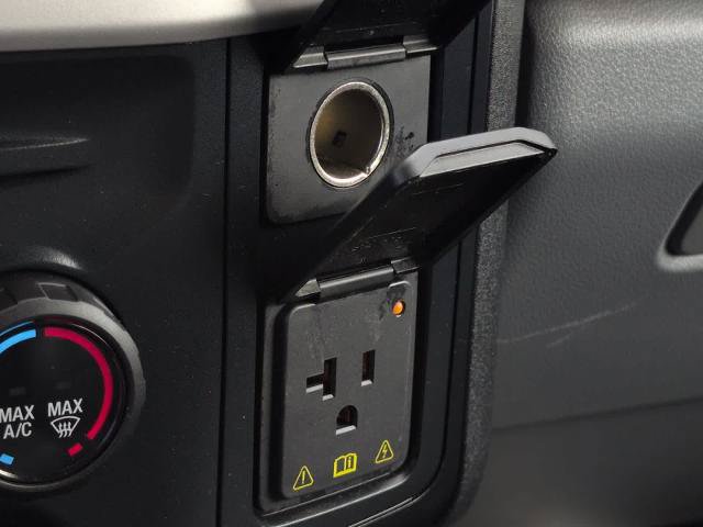 Certified 2024 Ford F550 4x4 Regular Cab Super Duty image 24