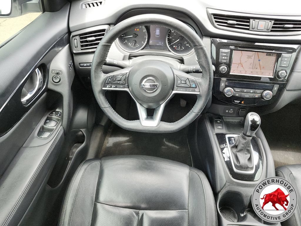 Used 2019 Nissan Rogue SL w/ Premium Package FWD image 18
