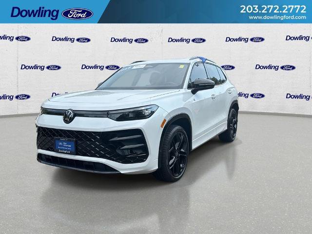 Used 2025 Volkswagen Tiguan SE R-Line AWD/4WD image 4