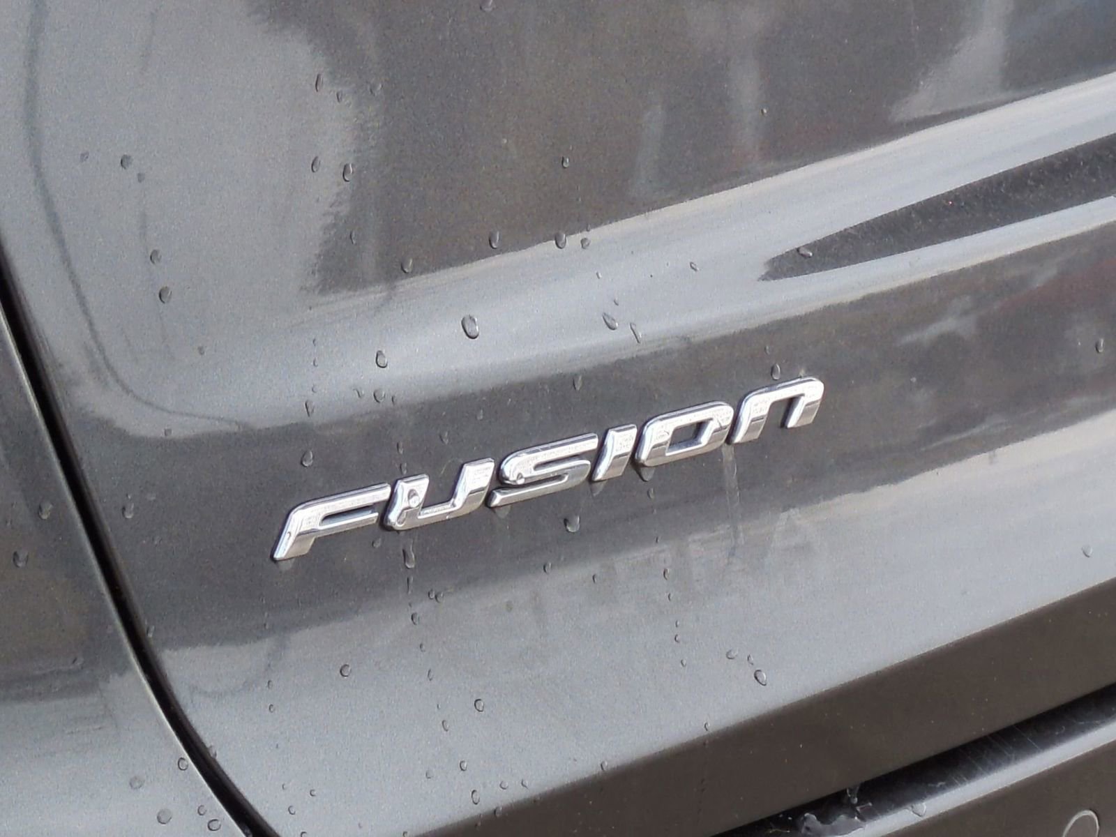 Certified 2020 Ford Fusion SE image 14