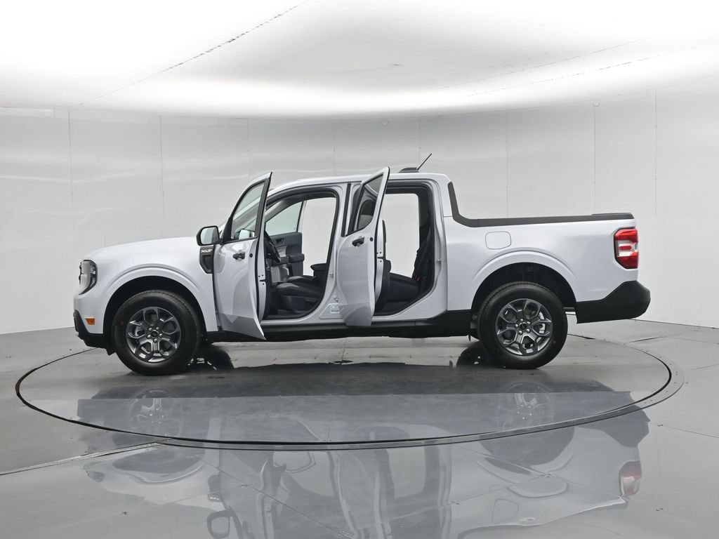 Certified 2026 Ford Maverick XLT FWD image 36