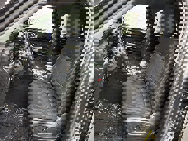 Certified 2023 Ford Explorer XLT image 3