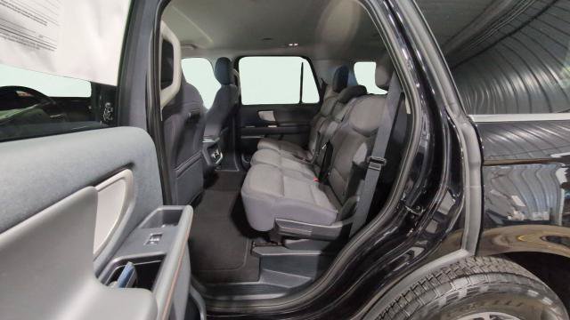 Certified 2025 Ford Expedition Active AWD/4WD image 15