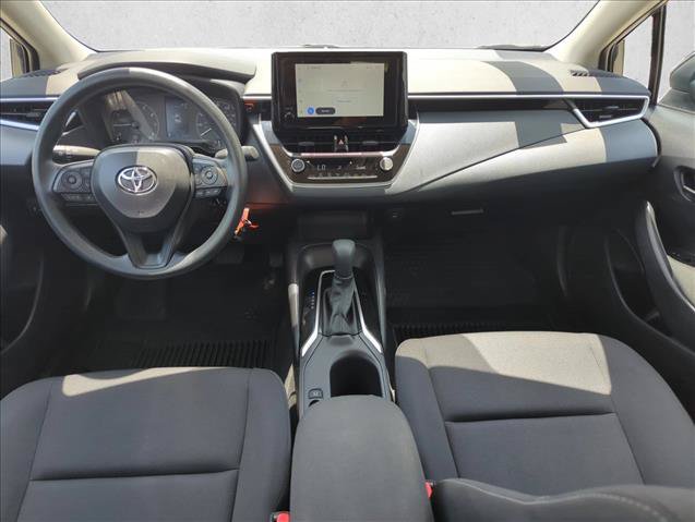 Used 2025 Toyota Corolla LE FWD image 20