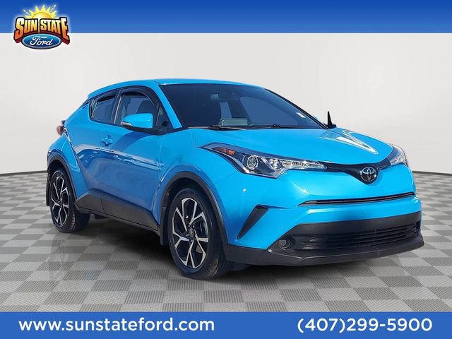 Used 2019 Toyota C-HR XLE image 1