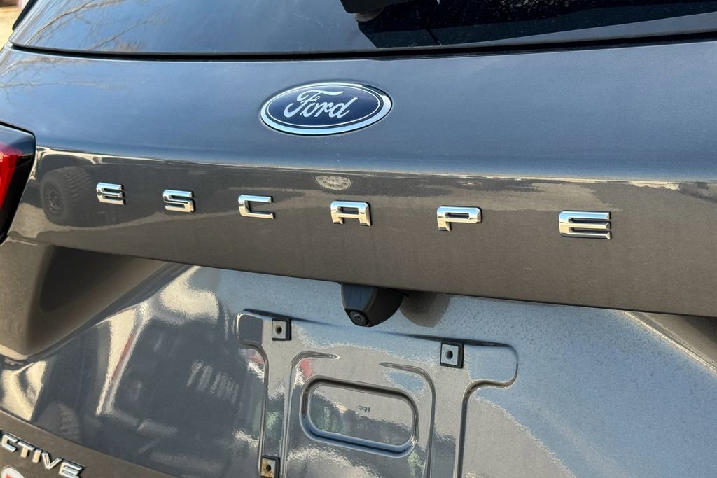 Certified 2023 Ford Escape Active AWD/4WD image 15