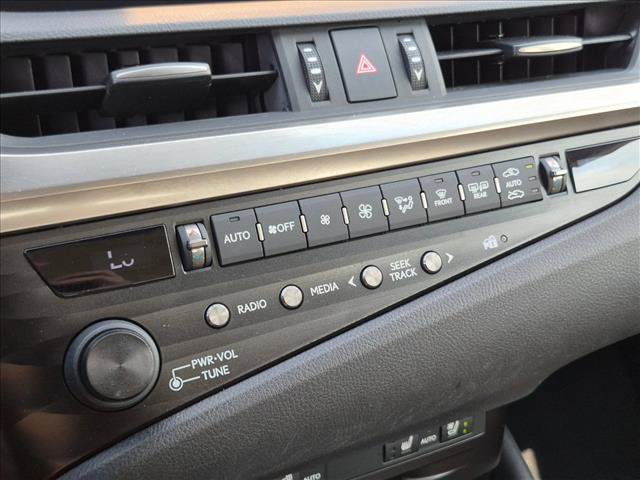 Used 2019 Lexus ES 350 w/ Premium Package FWD image 16