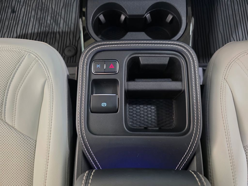 Certified 2025 Ford Mustang Mach-E Premium w/ Interior Protection Package AWD/4WD image 22