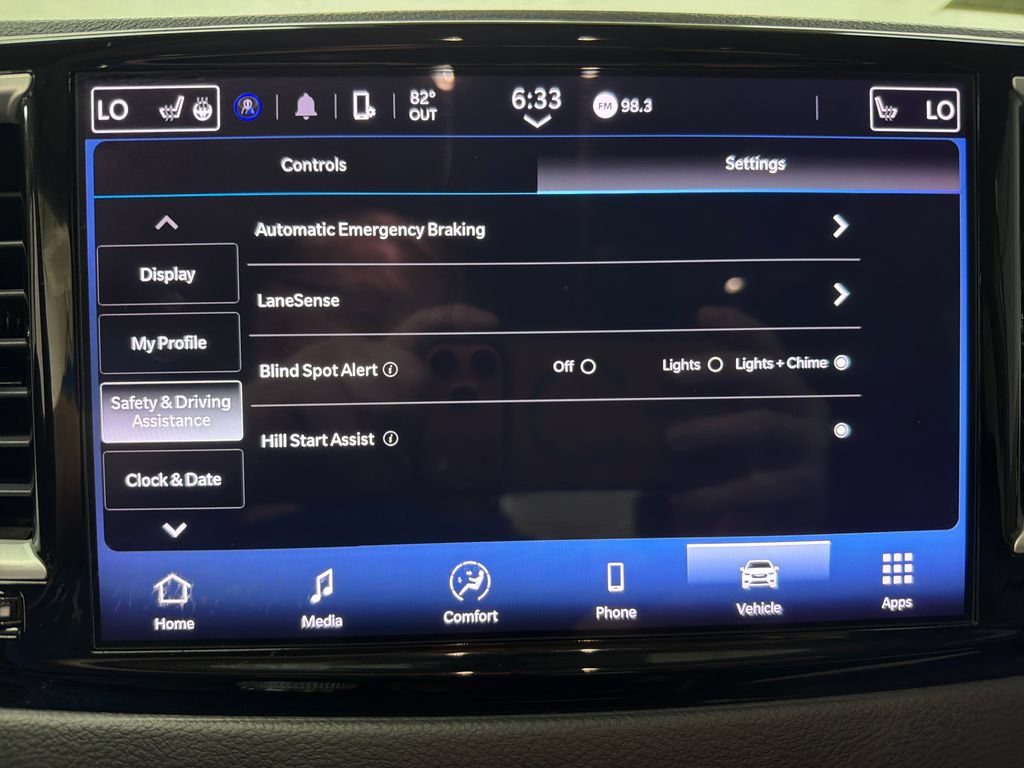 Used 2022 Chrysler Pacifica Touring-L FWD image 27