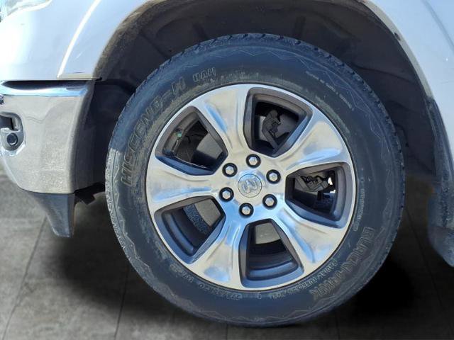 Used 2019 RAM 1500 Laramie image 11