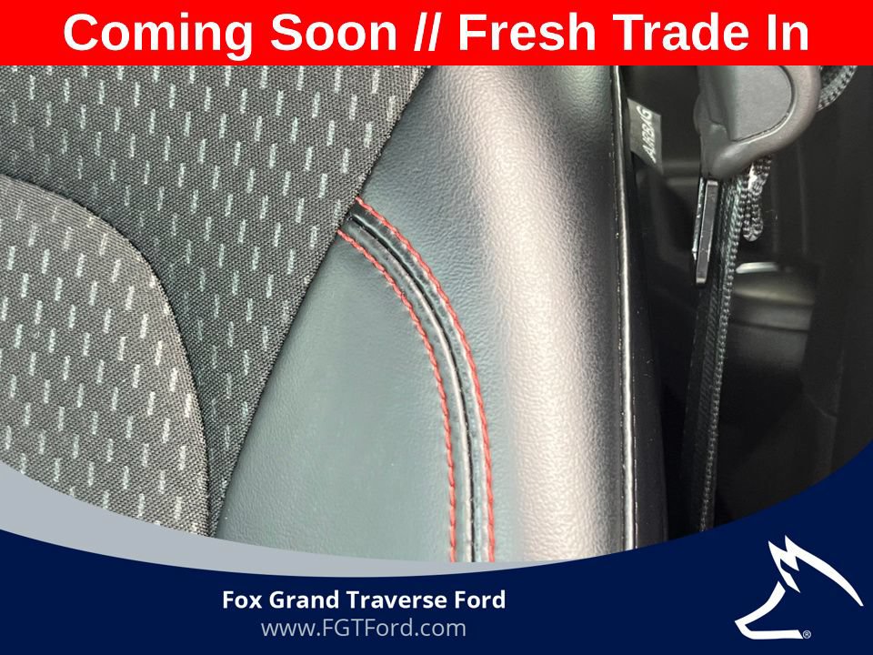 Certified 2025 Ford Escape ST-Line Select AWD/4WD image 12