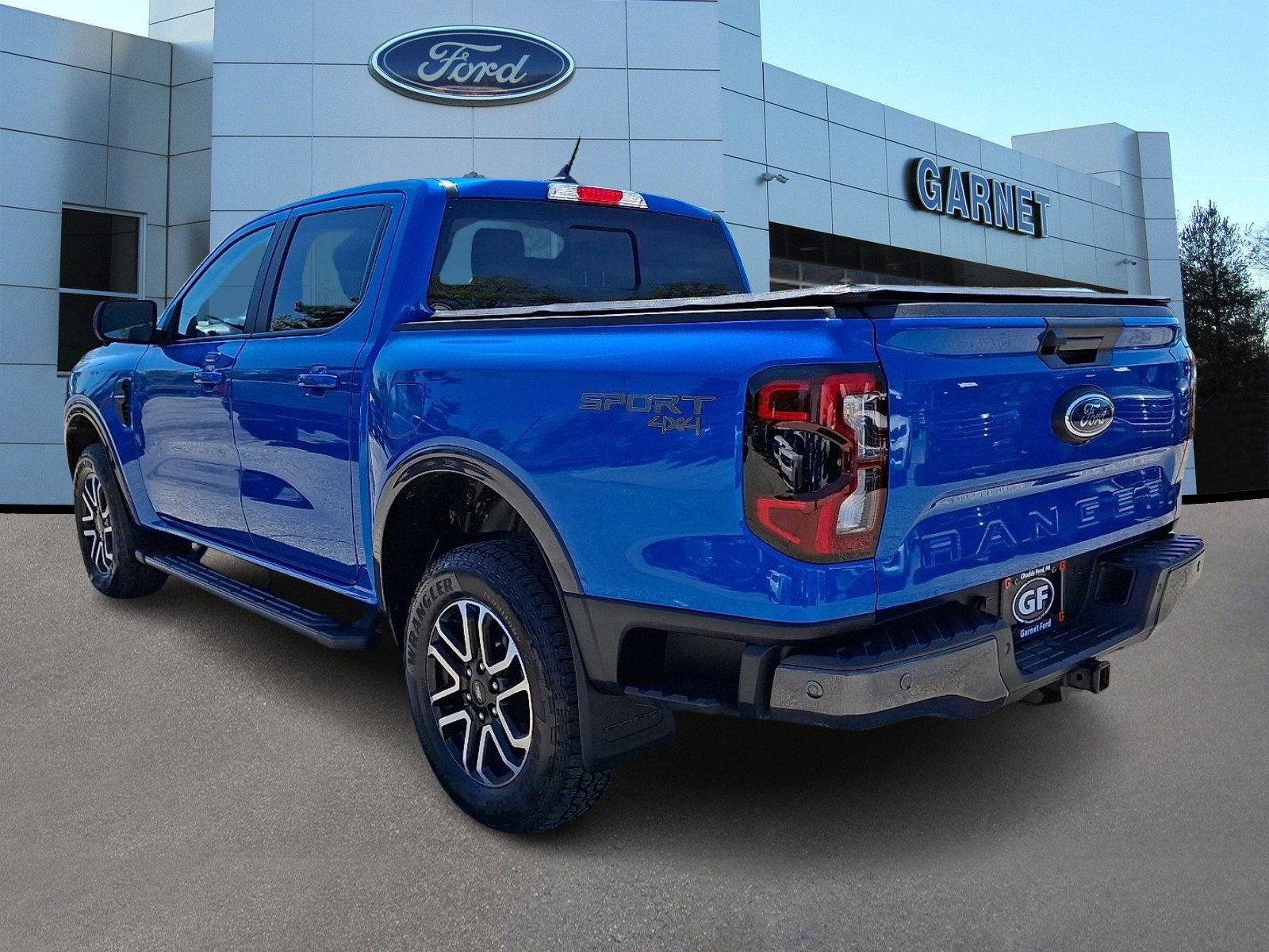 Certified 2024 Ford Ranger Lariat w/ Advanced Towing Package AWD/4WD image 5