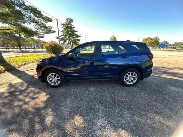 Used 2023 Chevrolet Equinox LS w/ LPO, Floor Liner Package FWD image 30