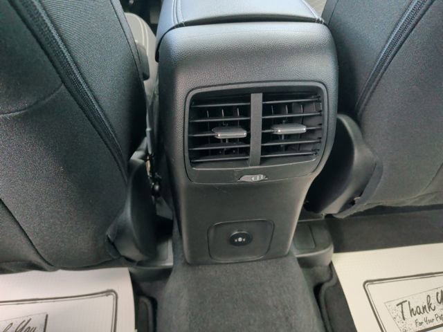 Certified 2023 Ford Escape Active AWD/4WD image 18