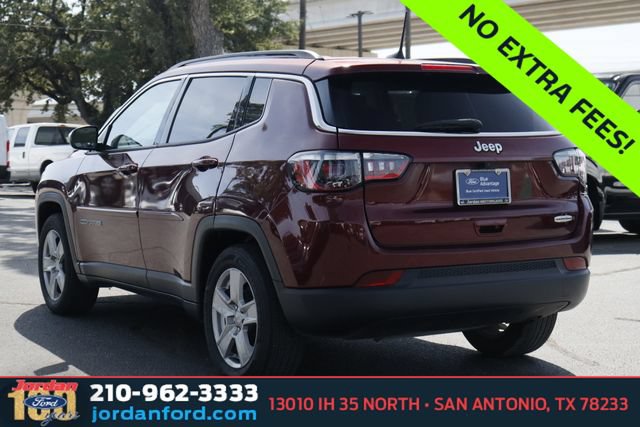 Used 2022 Jeep Compass Latitude FWD image 5