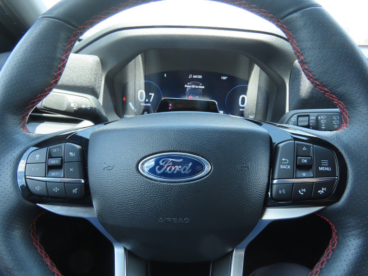 Certified 2025 Ford Explorer ST-Line AWD/4WD image 29