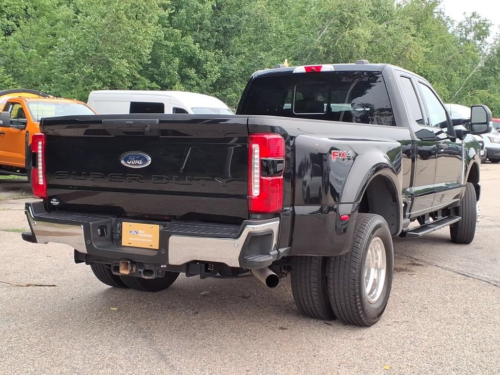Certified 2024 Ford F350 XLT w/ 360-Degree Camera Package AWD/4WD image 4