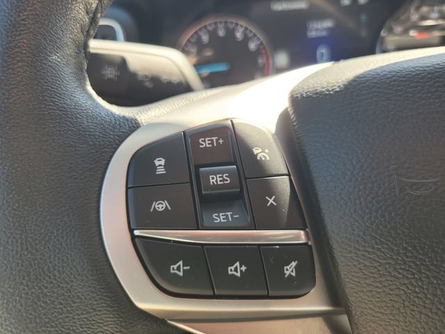Certified 2024 Ford Explorer XLT w/ Equipment Group 202A AWD/4WD image 29