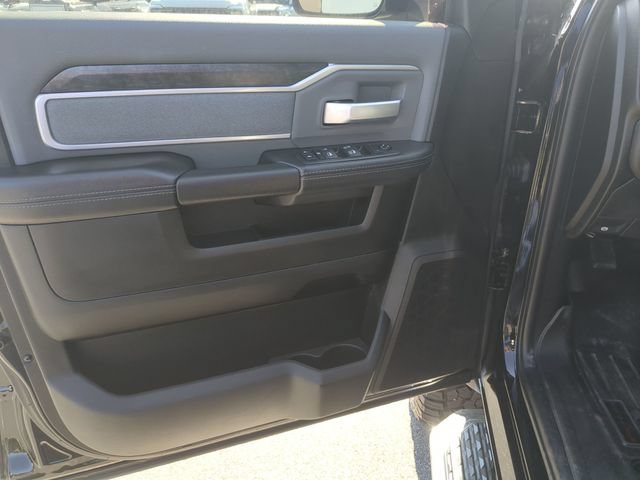 Used 2019 RAM 2500 Big Horn AWD/4WD image 10