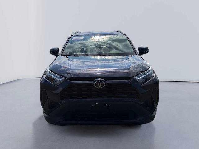 Used 2025 Toyota RAV4 XLE AWD/4WD image 8