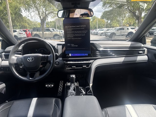 Used 2025 Toyota Camry SE FWD image 19