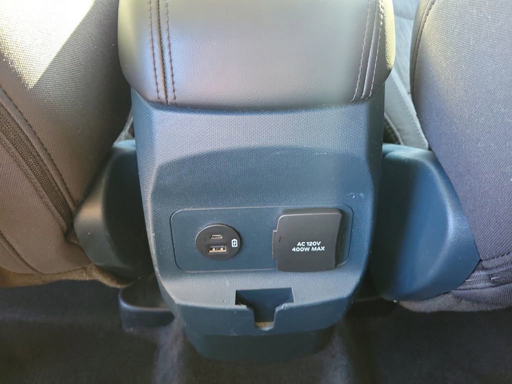 Certified 2023 Ford Maverick XLT w/ XLT Luxury Package image 12