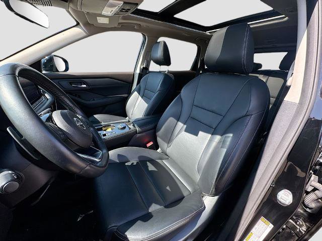 Used 2023 Nissan Rogue SL AWD/4WD image 17