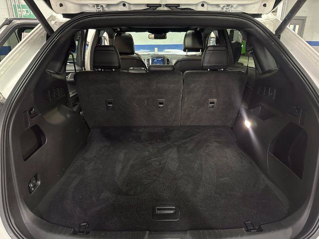 Certified 2024 Ford Edge ST-Line w/ Class II Trailer Tow Package AWD/4WD image 36