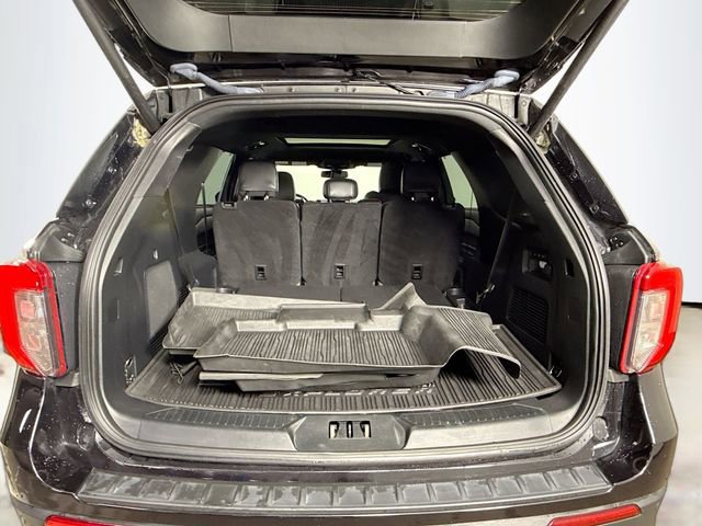 Certified 2022 Ford Explorer ST w/ Equipment Group 401A image 29