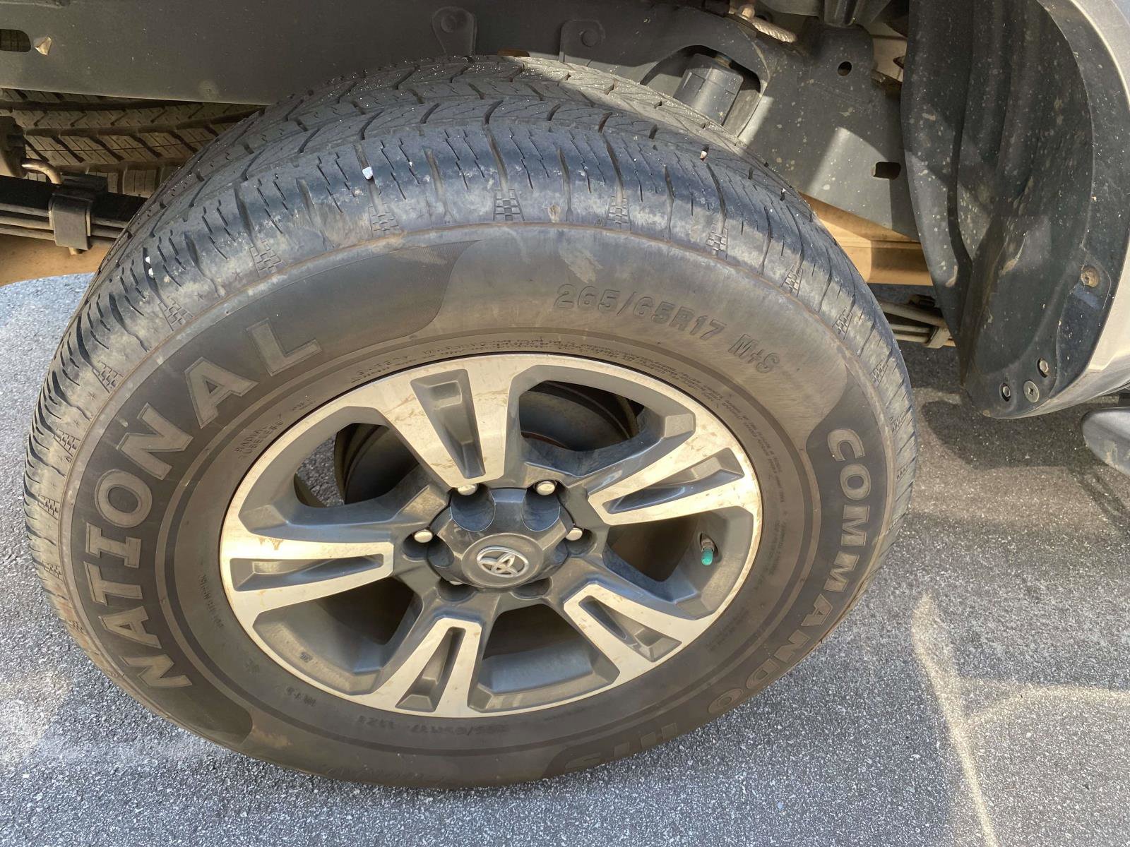 Used 2019 Toyota Tacoma TRD Sport RWD image 10