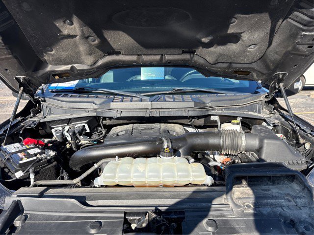 Certified 2022 Ford F150 Lariat w/ Equipment Group 502A High image 21