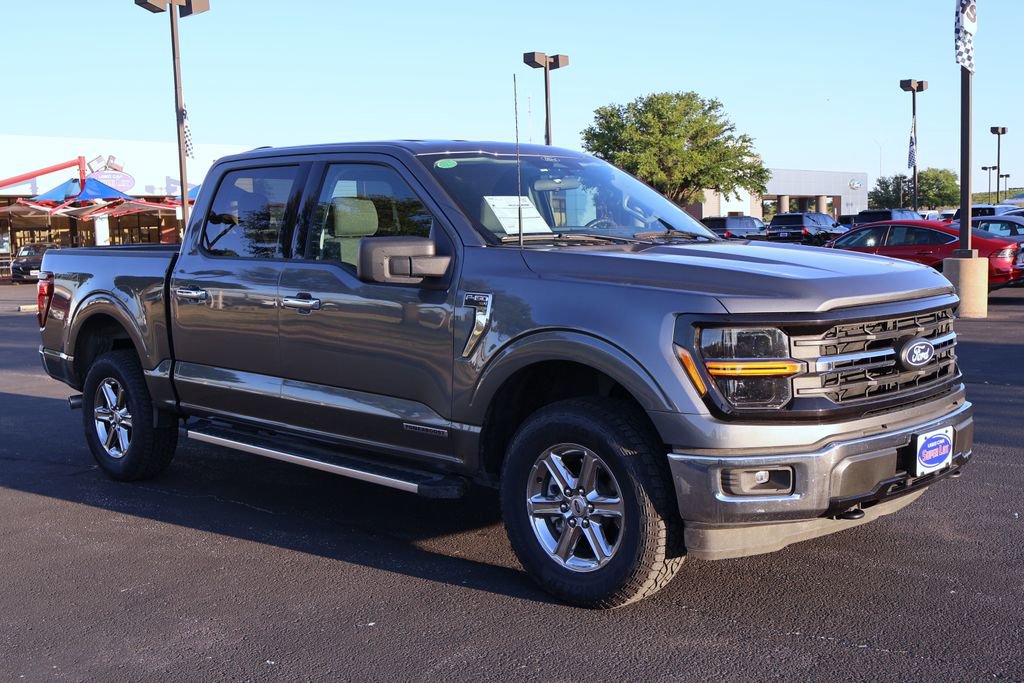 Certified 2025 Ford F150 XLT w/ Equipment Group 301A Standard image 12