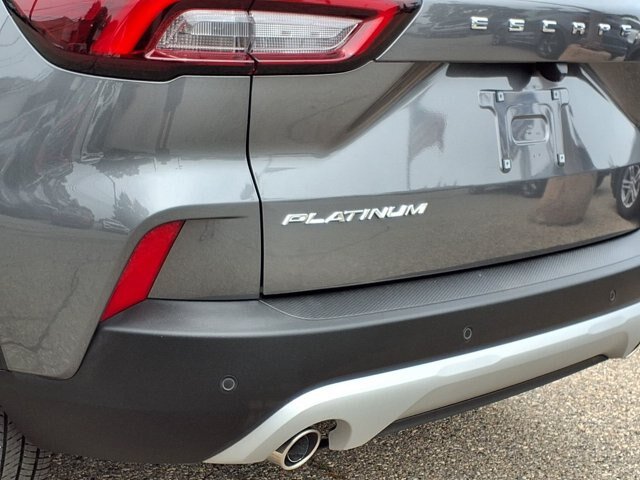Certified 2024 Ford Escape Platinum AWD/4WD image 23
